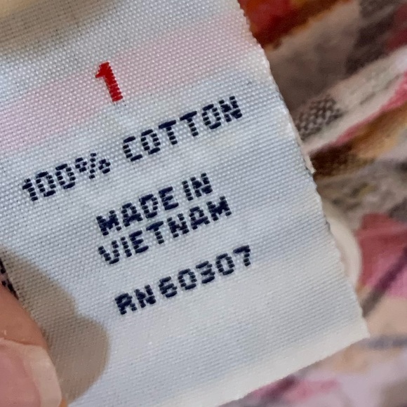 Plaid shorts - Picture 3 of 3